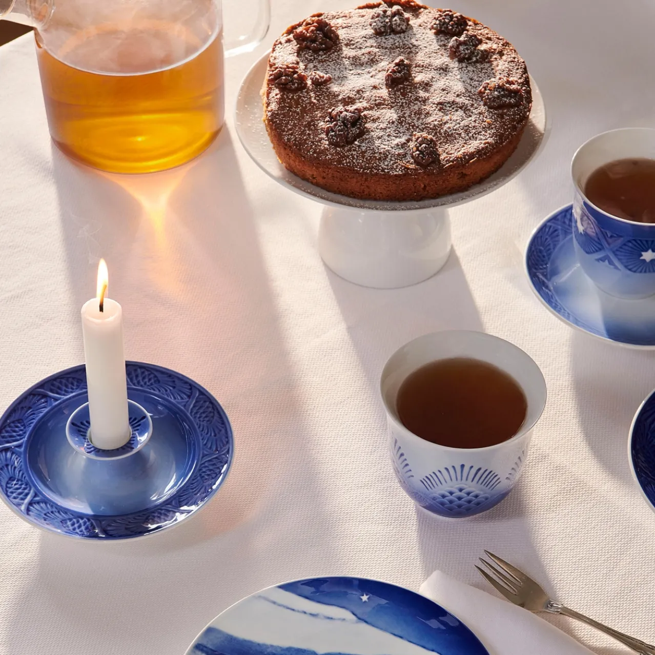 Blue Collectibles Candle Holder, 15 cm