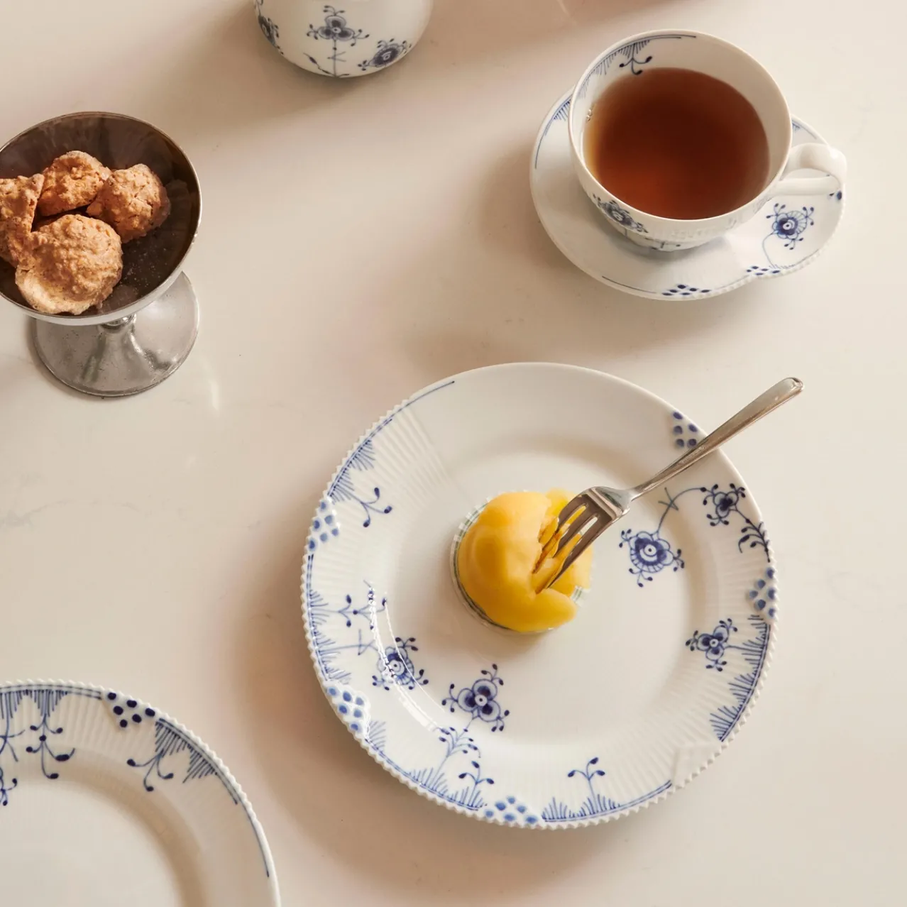 Blue Elements Plate, 19 cm