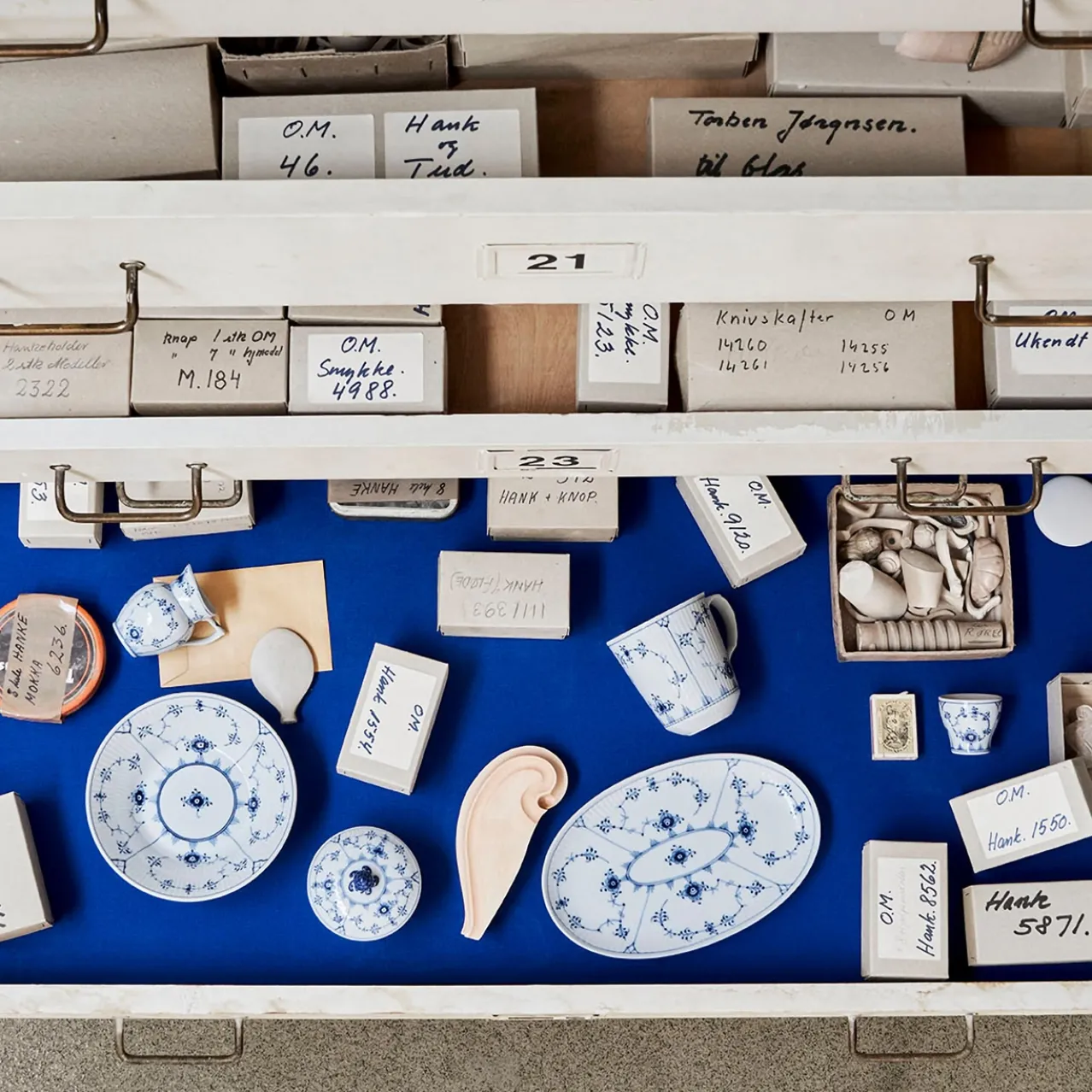 Blue Fluted Plain Cream Jug, 8 cl