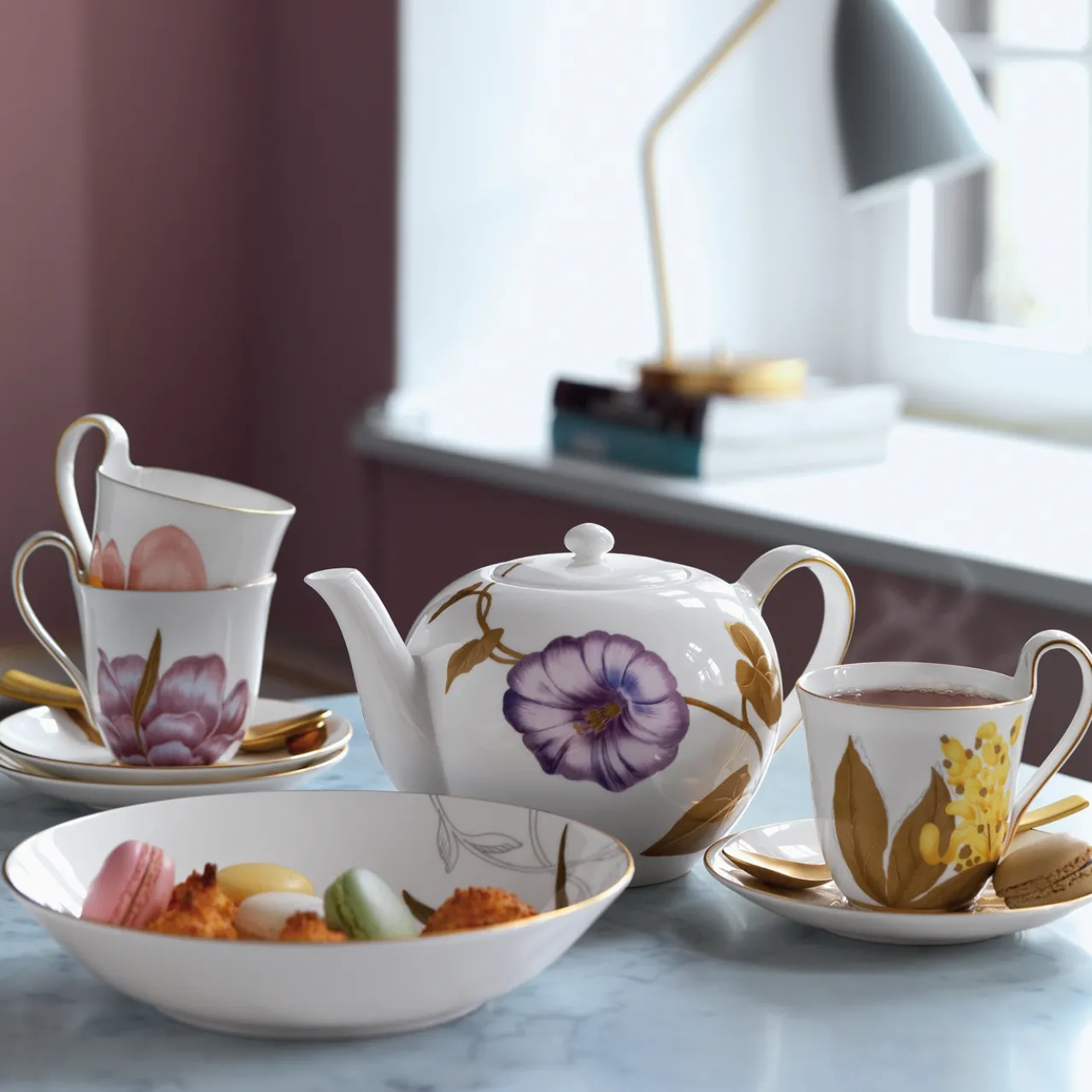 Flora High Handle Cup and Saucer, Magnolia, 27 cl