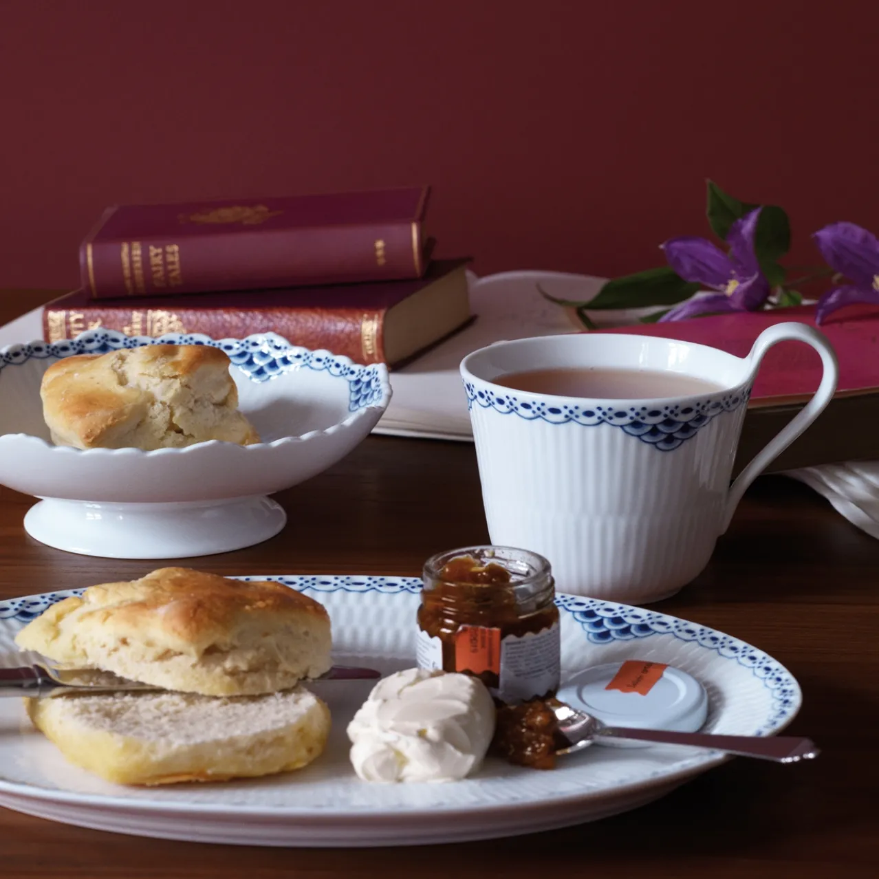 Princess Bowl on Foot, 42 cl