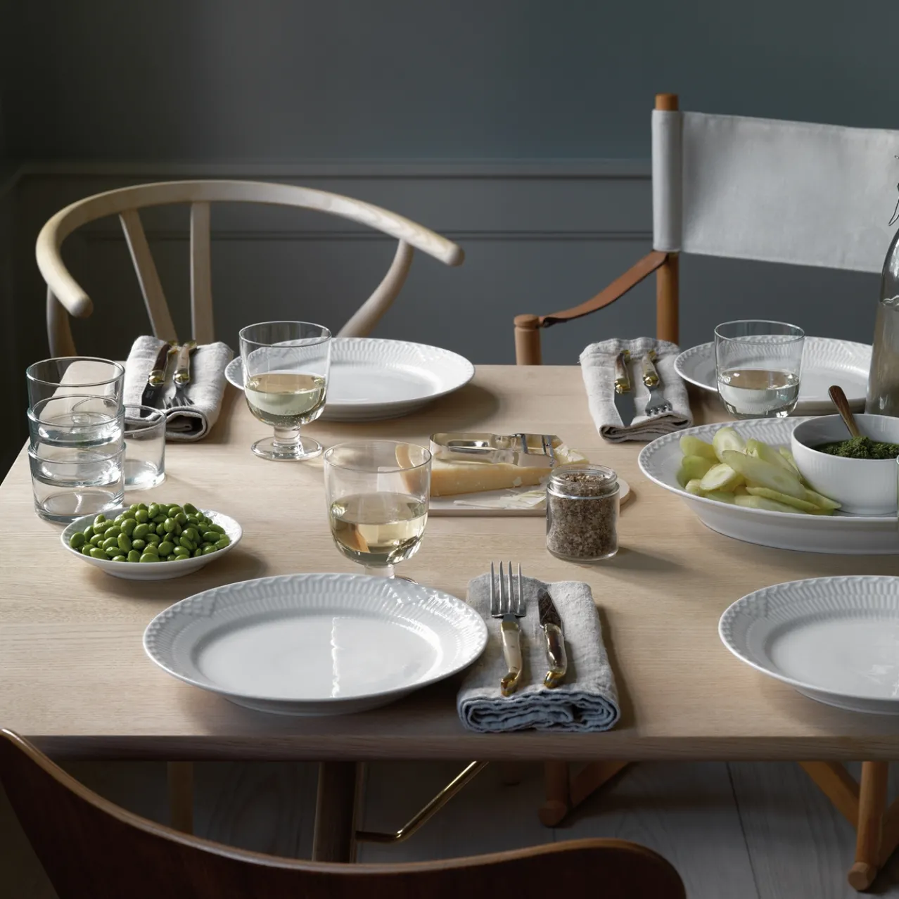 White Fluted Half Lace Plate, 27 cm