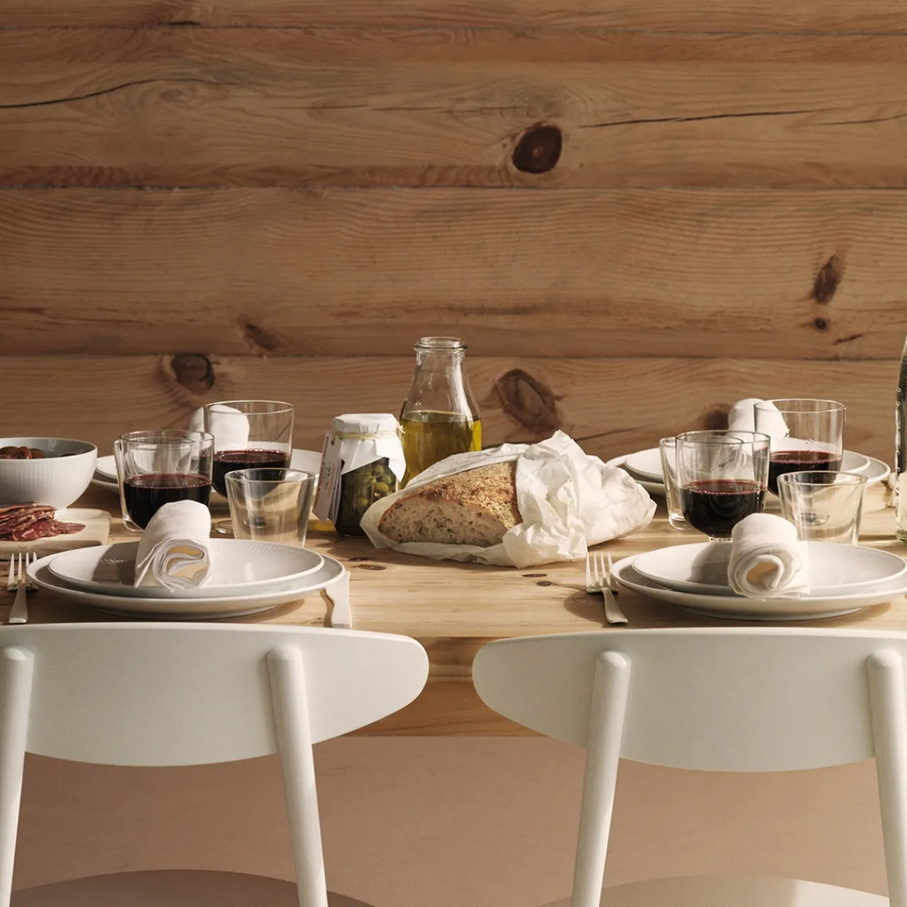 White Fluted Plate Coupe, 23 cm